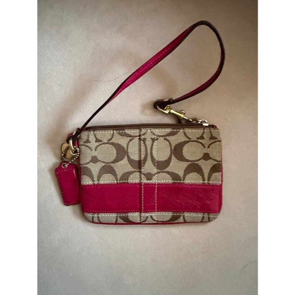 Coach Signature C classic monogram Canvas with Vibrant Pink leather trim